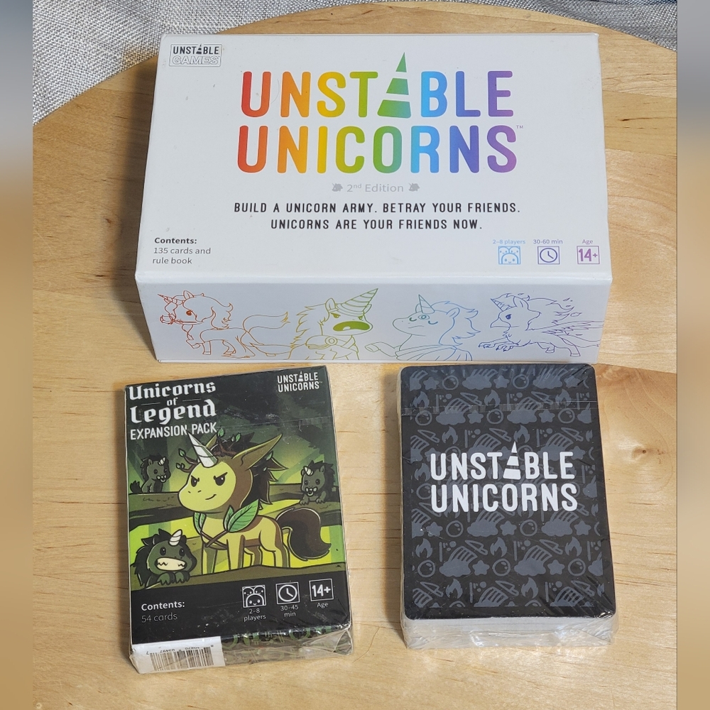 Unstable Unicorns Game (2nd ED) with sealed extra card pack & Expansion Pack